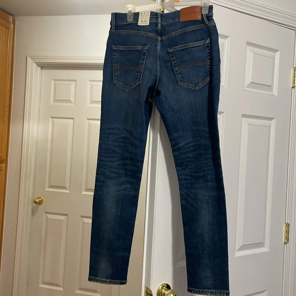 NWT Lucky Brand 411 Athletic Taper 29x30 - Picture 4 of 7